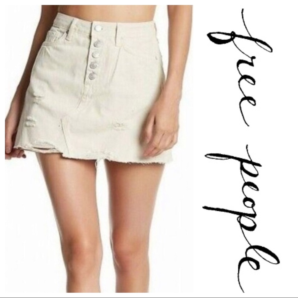 ❤️ NWT! Free People Creamy White Distressed Skirt